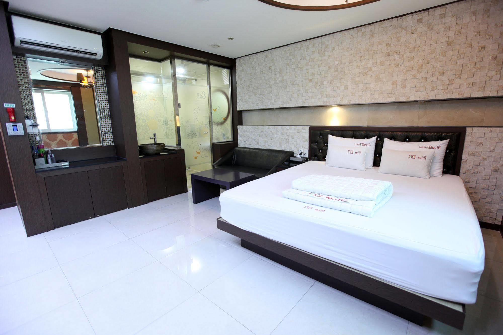 The Design Motel Пусан Экстерьер фото